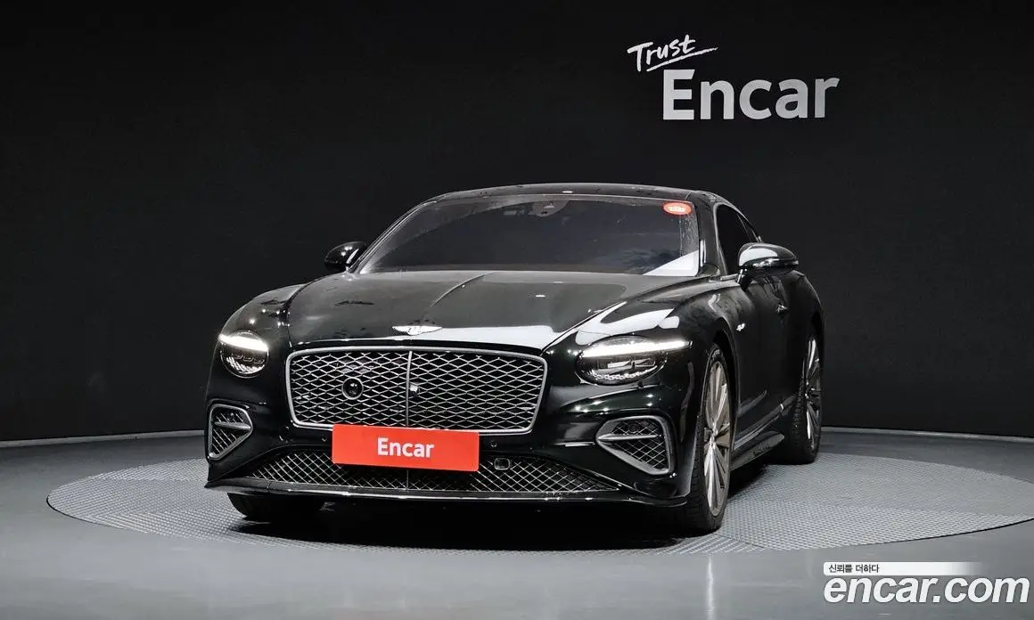Bentley Continental 2025 4.0 автомат (гидро), фото 3 Bentley Continental 2025 4.0 автомат (гидро), фото 3