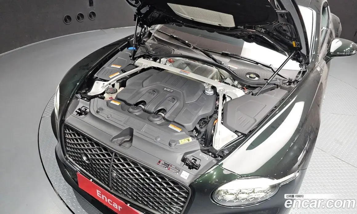 Bentley Continental 2025 4.0 автомат (гидро), фото 6 Bentley Continental 2025 4.0 автомат (гидро), фото 6