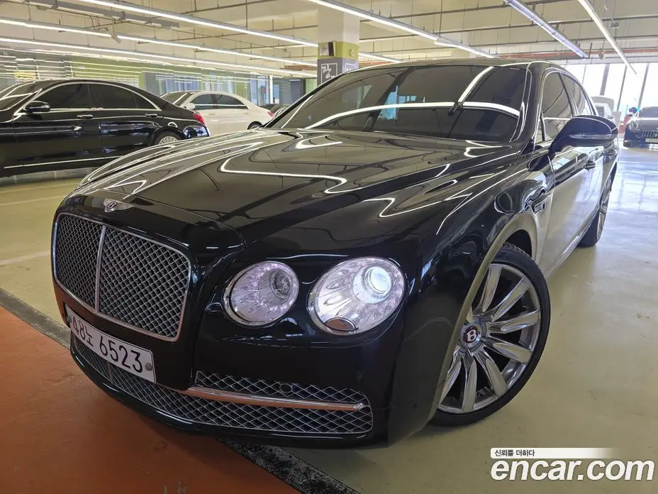 Bentley Flying Spur 2018 4.0 автомат (гидро), фото 1 Bentley Flying Spur 2018 4.0 автомат (гидро), фото 1