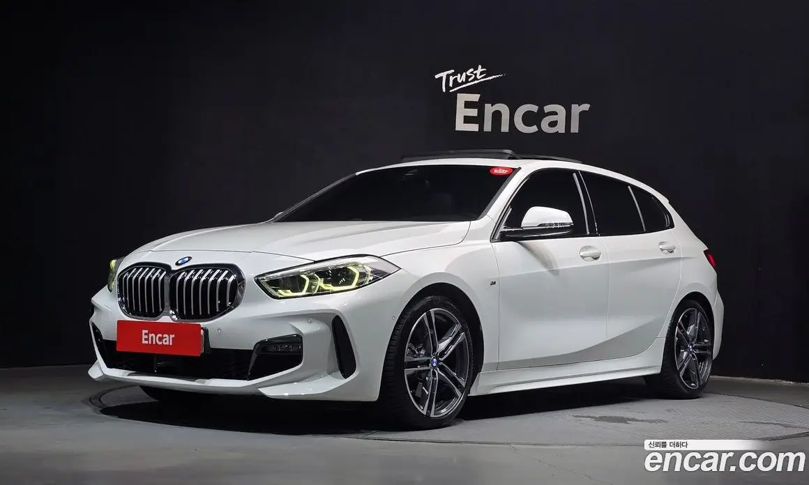 BMW 1 серия 2021 2.0 автомат (гидро), фото 1 BMW 1 серия 2021 2.0 автомат (гидро), фото 1