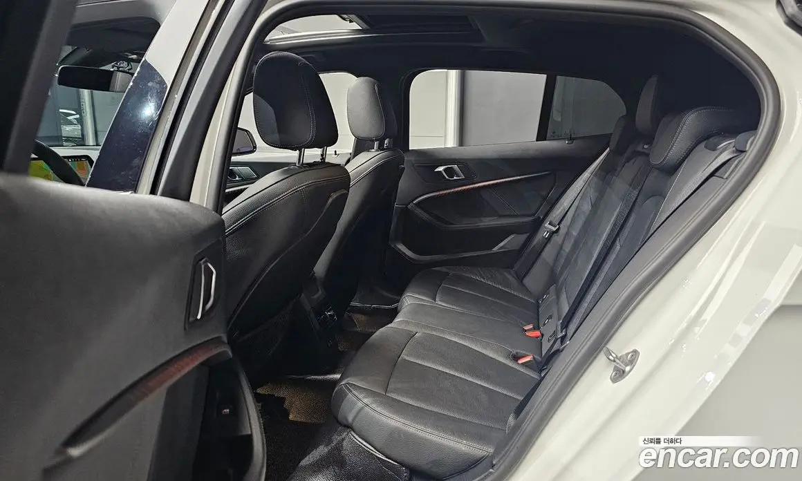 BMW 1 серия 2021 2.0 автомат (гидро), фото 18 BMW 1 серия 2021 2.0 автомат (гидро), фото 18