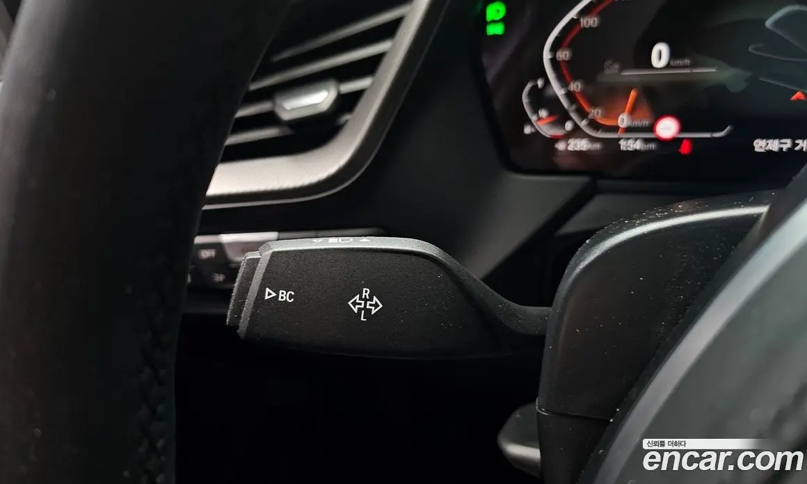 BMW 1 серия 2021 2.0 автомат (гидро), фото 26 BMW 1 серия 2021 2.0 автомат (гидро), фото 26