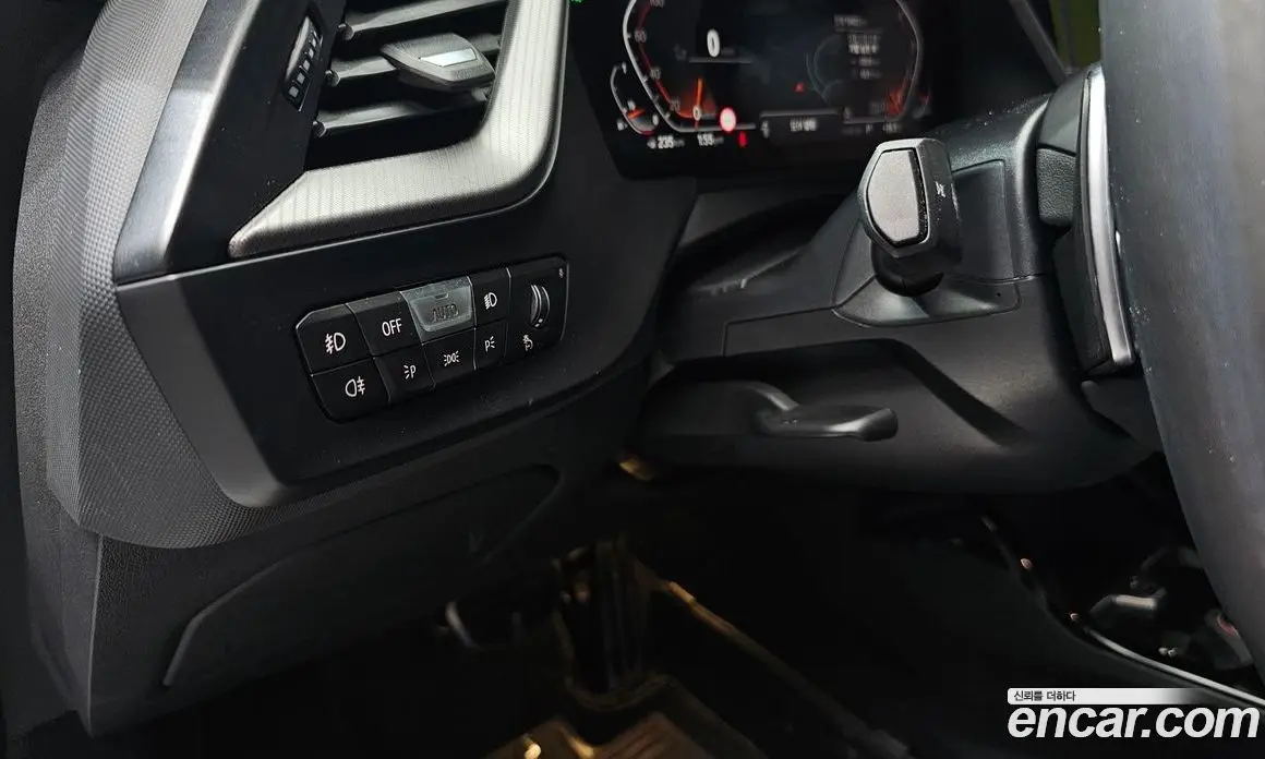 BMW 1 серия 2021 2.0 автомат (гидро), фото 27 BMW 1 серия 2021 2.0 автомат (гидро), фото 27