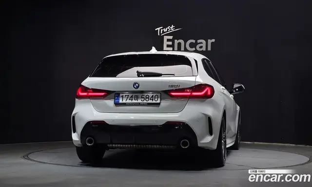 BMW 1 серия 2021 2.0 автомат (гидро), миниатюра 4 BMW 1 серия 2021 2.0 автомат (гидро), миниатюра 4