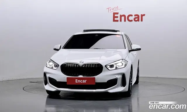 BMW 1 серия 2024 2.0 автомат (гидро), миниатюра 3 BMW 1 серия 2024 2.0 автомат (гидро), миниатюра 3