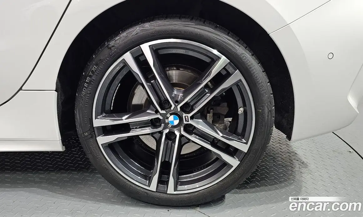 BMW 1 серия 2024 2.0 автомат (гидро), фото 7 BMW 1 серия 2024 2.0 автомат (гидро), фото 7