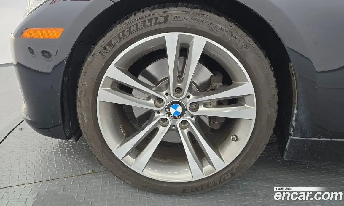 BMW 3 серия 2014 2.0 автомат (гидро), фото 5 BMW 3 серия 2014 2.0 автомат (гидро), фото 5
