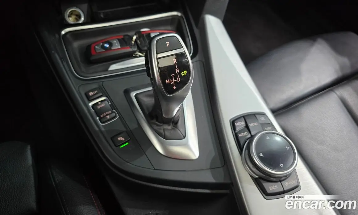 BMW 3 серия 2014 2.0 автомат (гидро), фото 9 BMW 3 серия 2014 2.0 автомат (гидро), фото 9