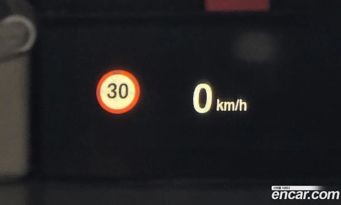 BMW 3 серия 2017 2.0 автомат (гидро), фото 16 BMW 3 серия 2017 2.0 автомат (гидро), фото 16