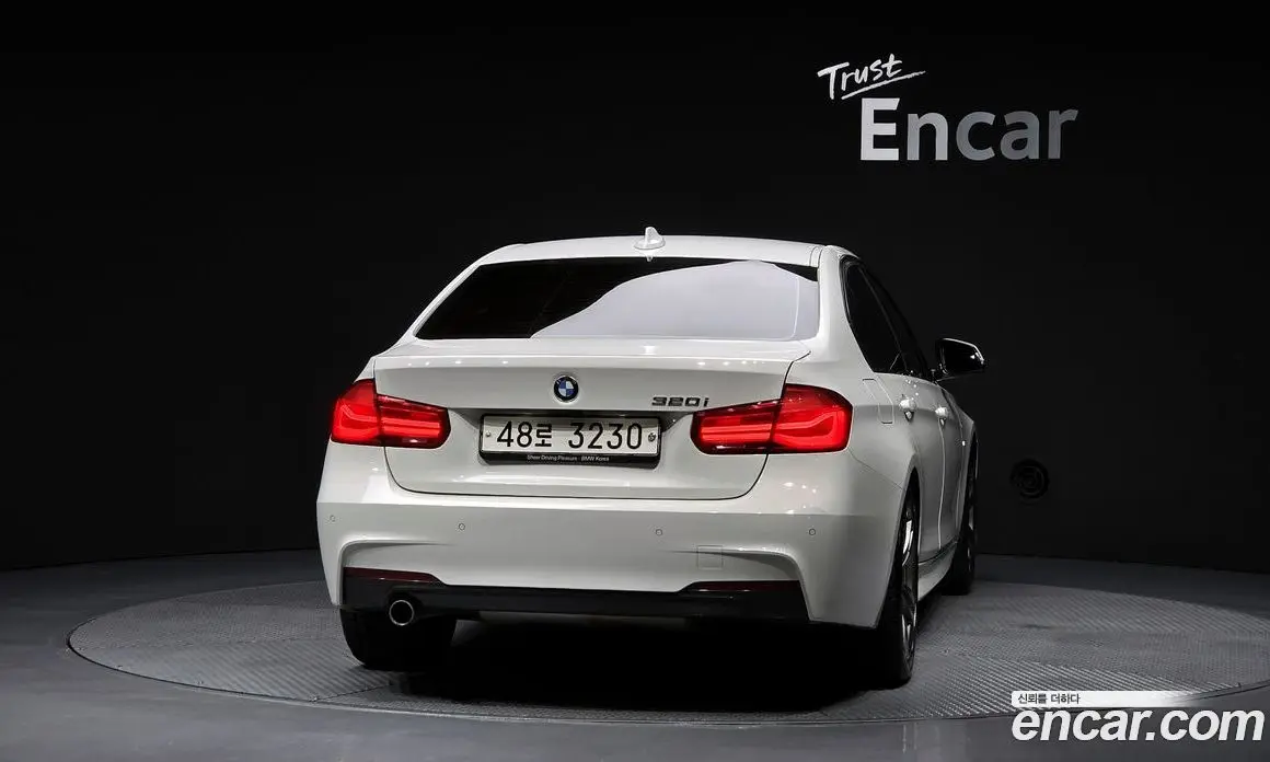 BMW 3 серия 2017 2.0 автомат (гидро), фото 4 BMW 3 серия 2017 2.0 автомат (гидро), фото 4