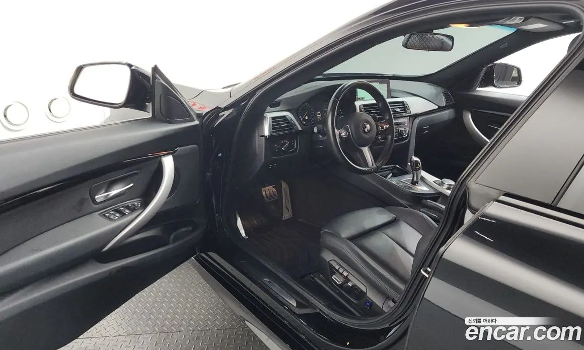 BMW 3 серия 2020 2.0 автомат (гидро), фото 12 BMW 3 серия 2020 2.0 автомат (гидро), фото 12