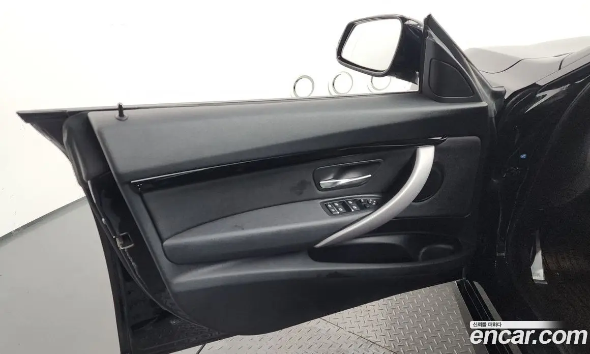 BMW 3 серия 2020 2.0 автомат (гидро), фото 13 BMW 3 серия 2020 2.0 автомат (гидро), фото 13