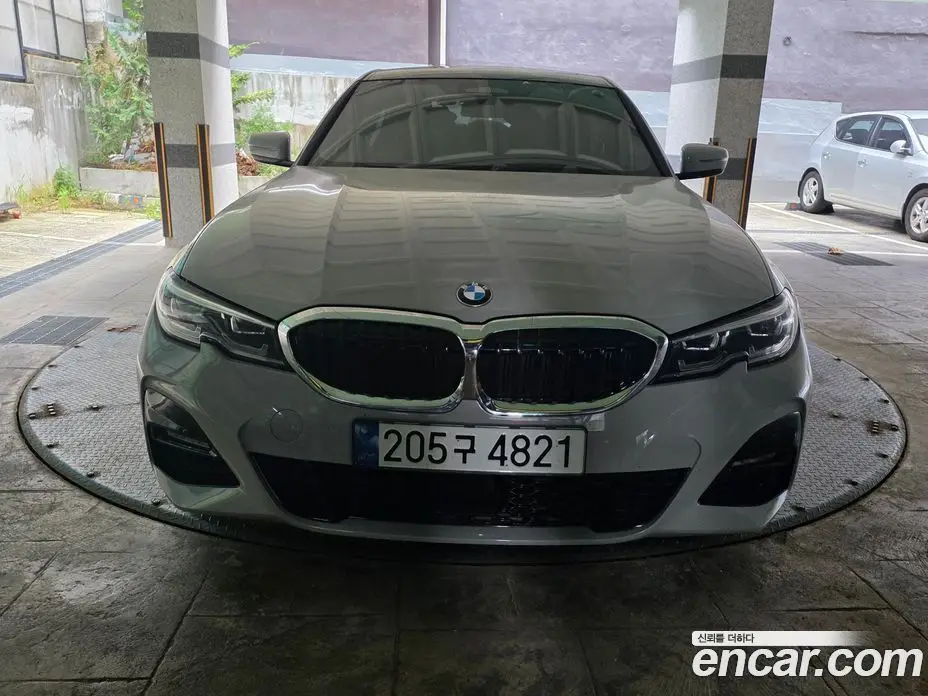 BMW 3 серия 2022 2.0 автомат (гидро), фото 3