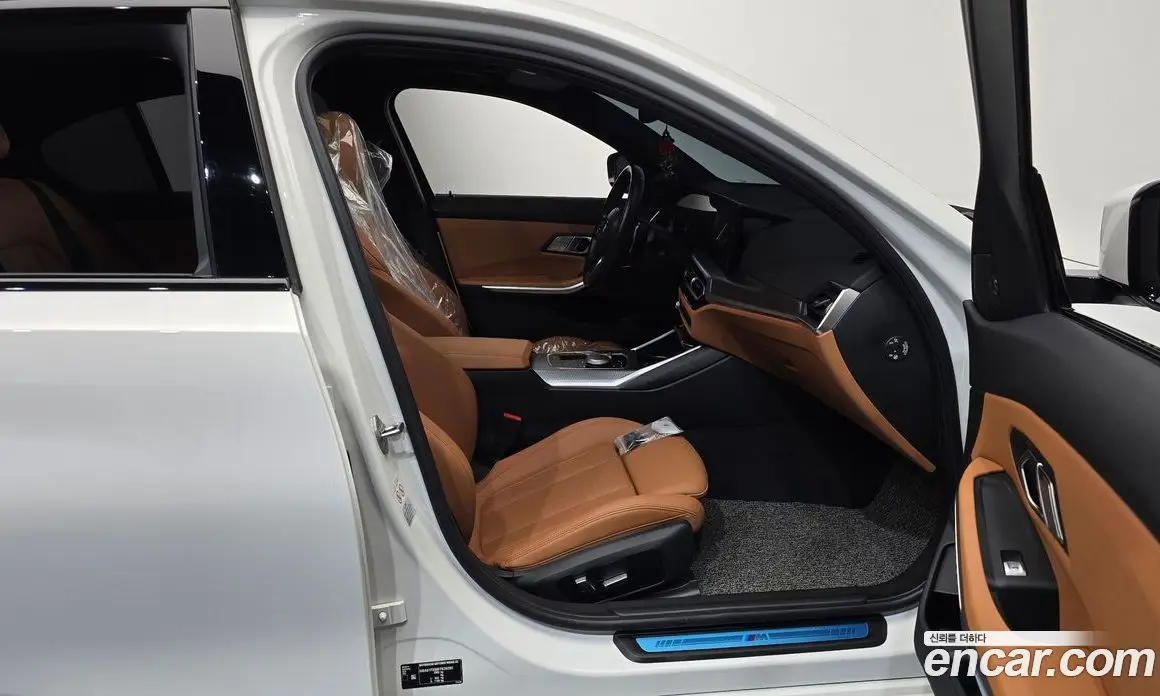 BMW 3 серия 2023 2.0 автомат (гидро), фото 16 BMW 3 серия 2023 2.0 автомат (гидро), фото 16