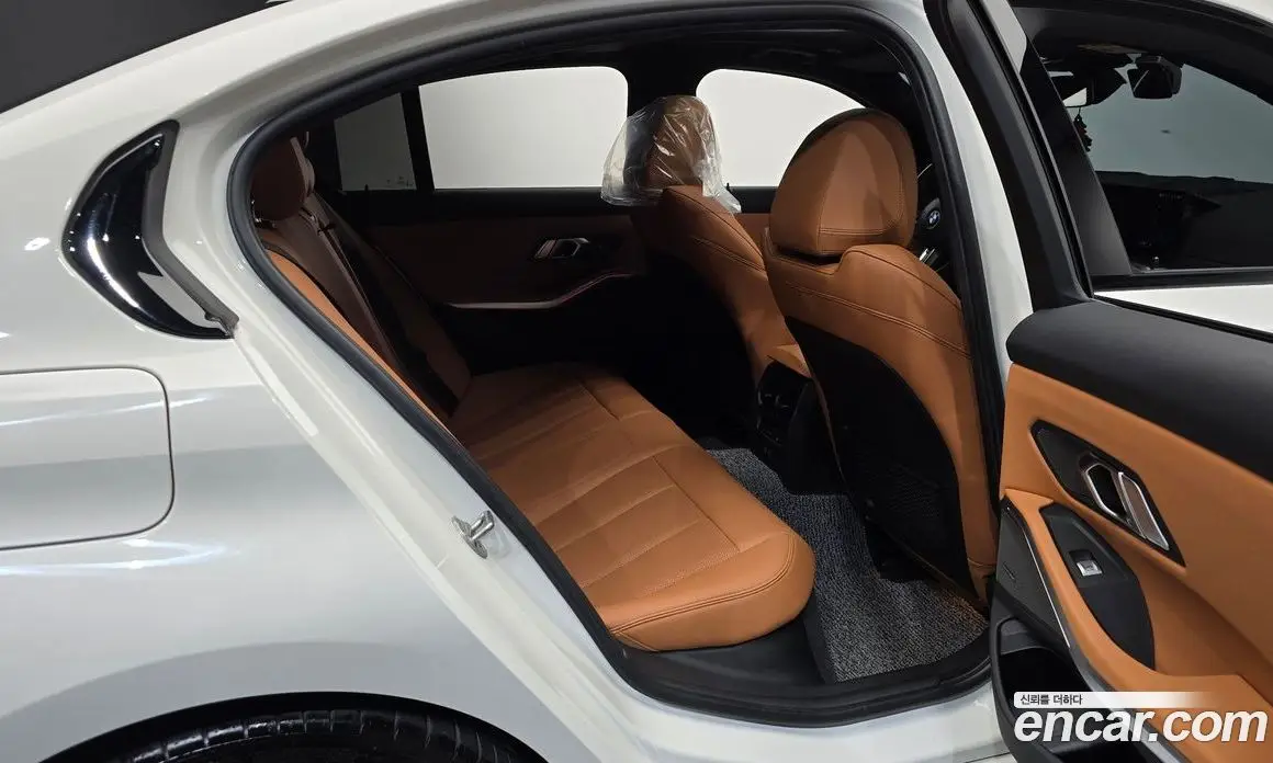 BMW 3 серия 2023 2.0 автомат (гидро), фото 17 BMW 3 серия 2023 2.0 автомат (гидро), фото 17