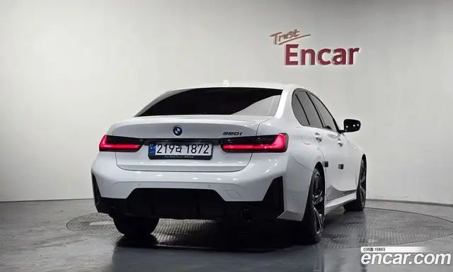 BMW 3 серия 2023 2.0 автомат (гидро), миниатюра 4 BMW 3 серия 2023 2.0 автомат (гидро), миниатюра 4