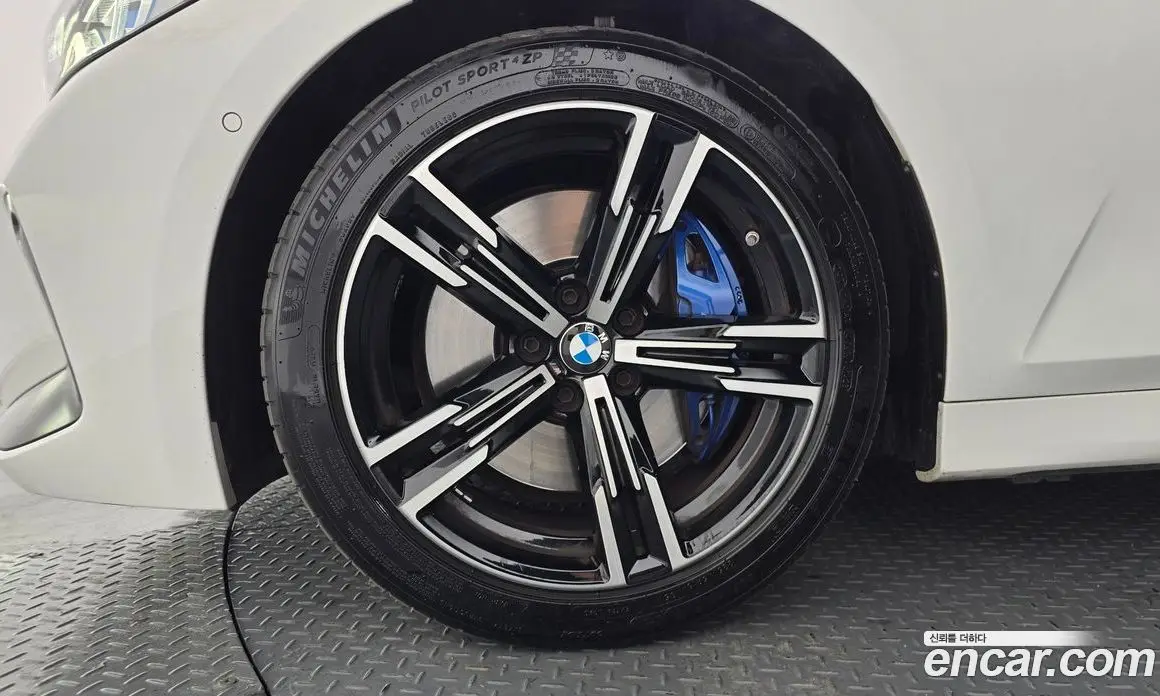 BMW 3 серия 2023 2.0 автомат (гидро), фото 5 BMW 3 серия 2023 2.0 автомат (гидро), фото 5