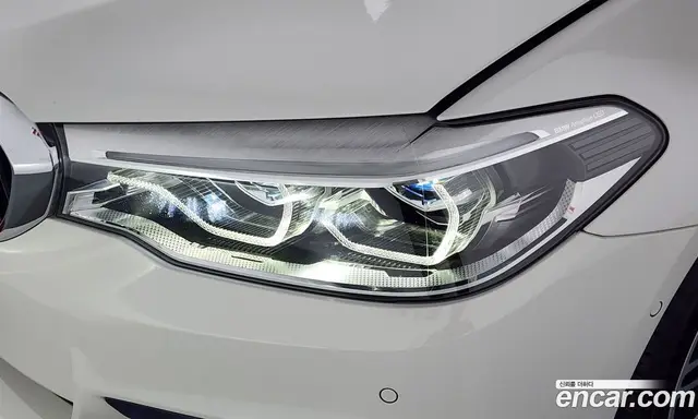 BMW 5 серия 2019 2.0 автомат (гидро), миниатюра 8