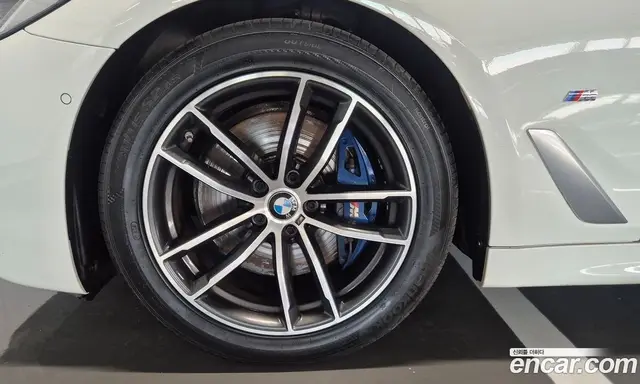 BMW 5 серия 2020 2.0 автомат (гидро), миниатюра 5 BMW 5 серия 2020 2.0 автомат (гидро), миниатюра 5