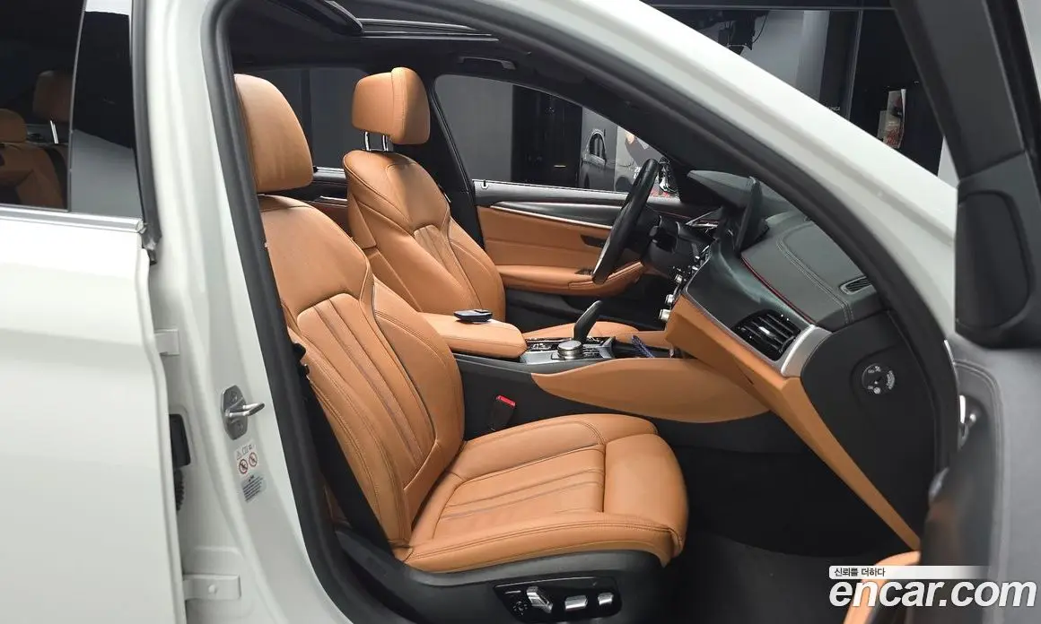 BMW 5 серия 2022 2.0 автомат (гидро), фото 16 BMW 5 серия 2022 2.0 автомат (гидро), фото 16