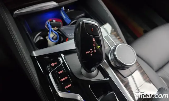 BMW 5 серия 2023 2.0 автомат (гидро), миниатюра 12