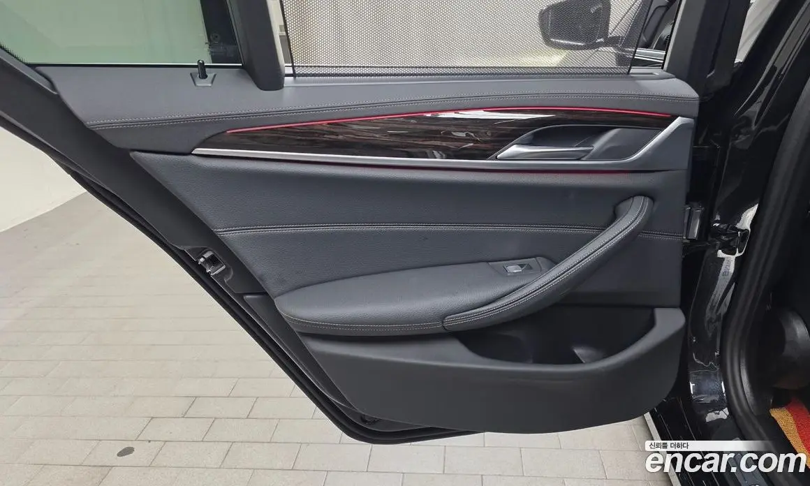BMW 5 серия 2023 2.0 автомат (гидро), фото 15 BMW 5 серия 2023 2.0 автомат (гидро), фото 15