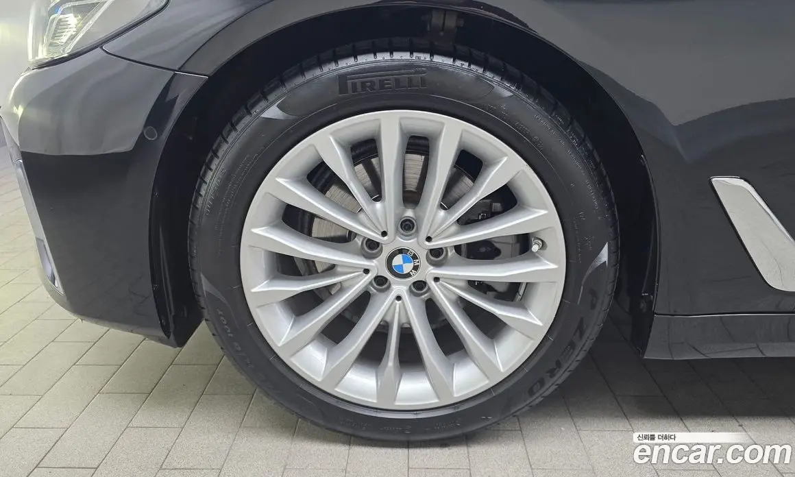 BMW 5 серия 2023 2.0 автомат (гидро), фото 5 BMW 5 серия 2023 2.0 автомат (гидро), фото 5