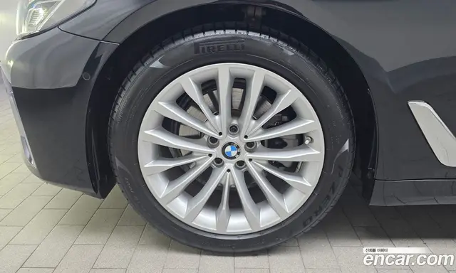 BMW 5 серия 2023 2.0 автомат (гидро), миниатюра 5 BMW 5 серия 2023 2.0 автомат (гидро), миниатюра 5
