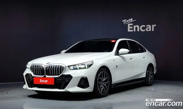 BMW 5 серия 2025 2.0 автомат (гидро), миниатюра 1 BMW 5 серия 2025 2.0 автомат (гидро), миниатюра 1