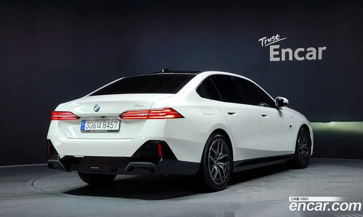 BMW 5 серия 2025 2.0 автомат (гидро), фото 2 BMW 5 серия 2025 2.0 автомат (гидро), фото 2