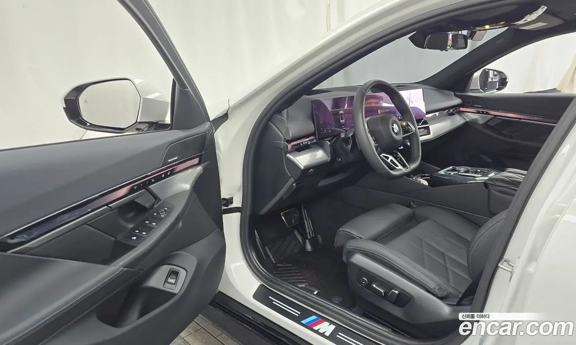 BMW 5 серия 2025 2.0 автомат (гидро), фото 10 BMW 5 серия 2025 2.0 автомат (гидро), фото 10