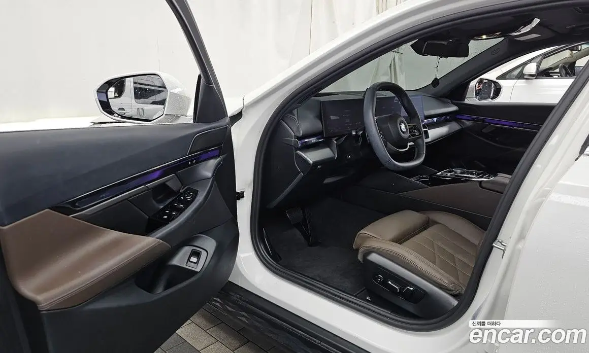 BMW 5 серия 2025 2.0 автомат (гидро), фото 13 BMW 5 серия 2025 2.0 автомат (гидро), фото 13