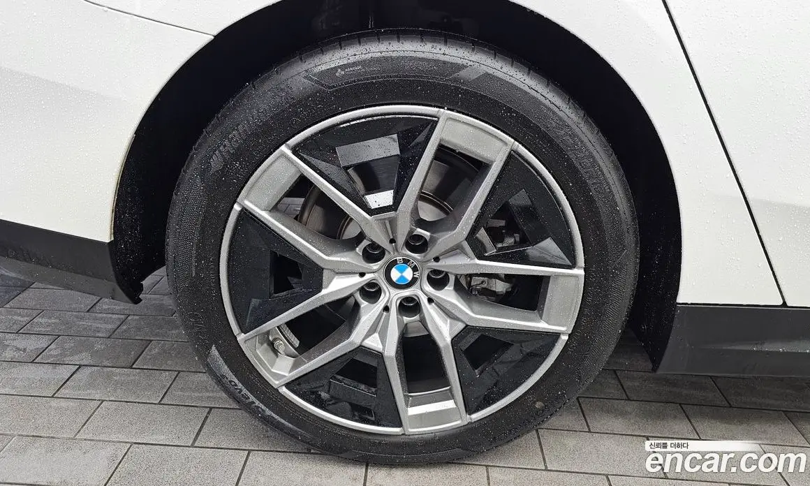 BMW 5 серия 2025 2.0 автомат (гидро), фото 5 BMW 5 серия 2025 2.0 автомат (гидро), фото 5