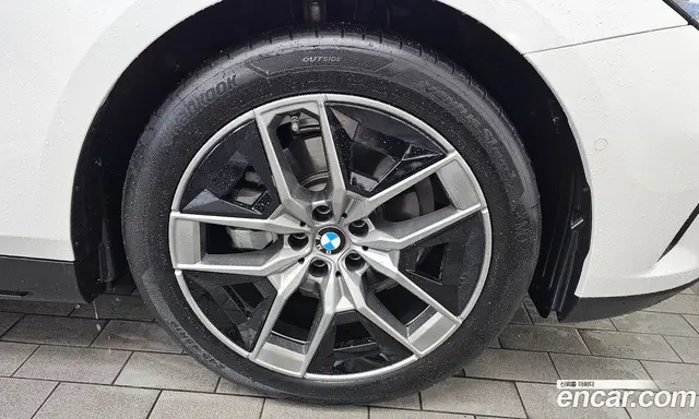 BMW 5 серия 2025 2.0 автомат (гидро), миниатюра 7 BMW 5 серия 2025 2.0 автомат (гидро), миниатюра 7