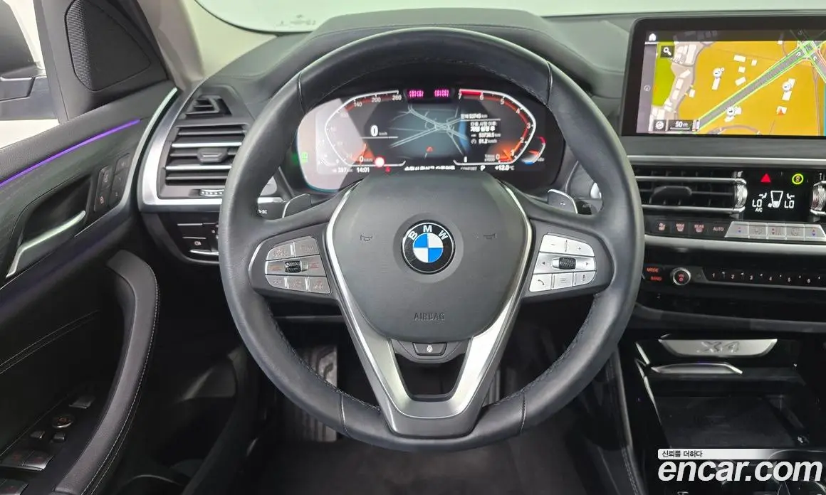 BMW X4 2023 2.0 автомат (гидро), фото 13