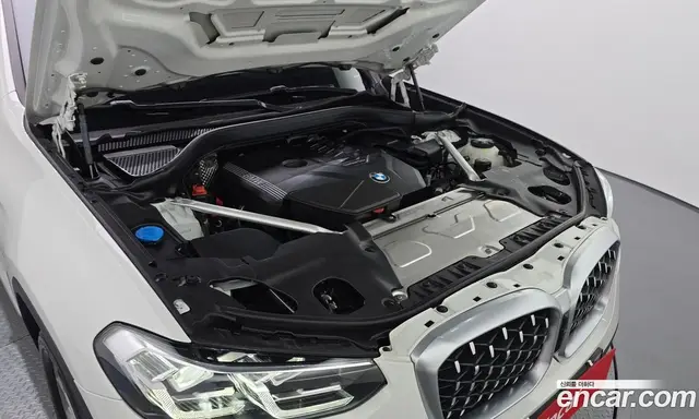 BMW X4 2023 2.0 автомат (гидро), миниатюра 6