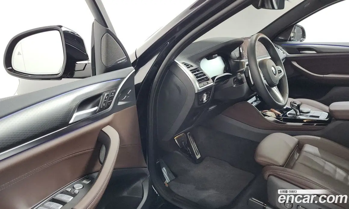 BMW X4 2025 2.0 автомат (гидро), фото 13 BMW X4 2025 2.0 автомат (гидро), фото 13