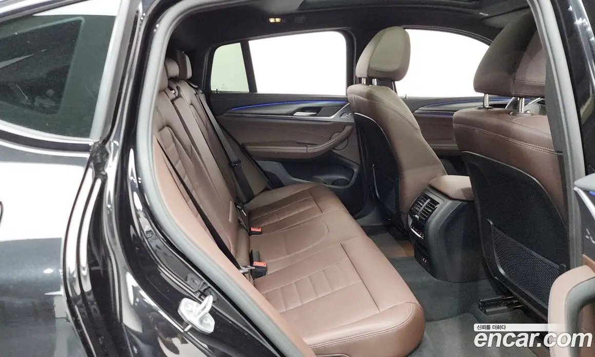 BMW X4 2025 2.0 автомат (гидро), фото 17 BMW X4 2025 2.0 автомат (гидро), фото 17