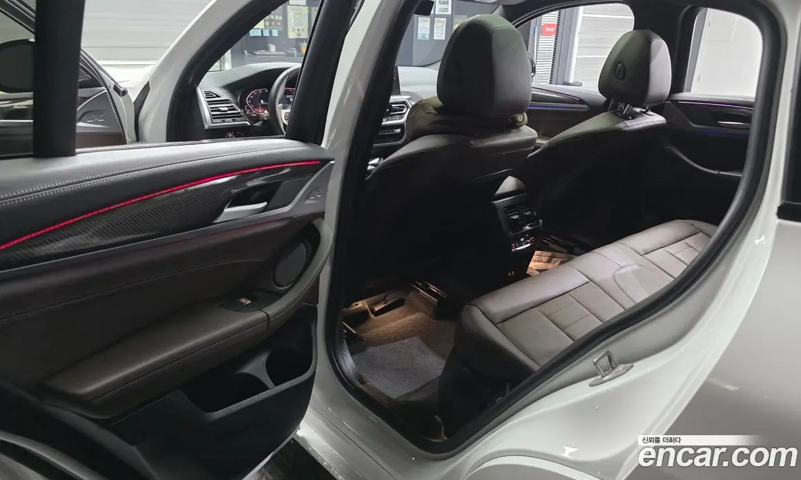 BMW X4 2025 2.0 автомат (гидро), фото 11 BMW X4 2025 2.0 автомат (гидро), фото 11