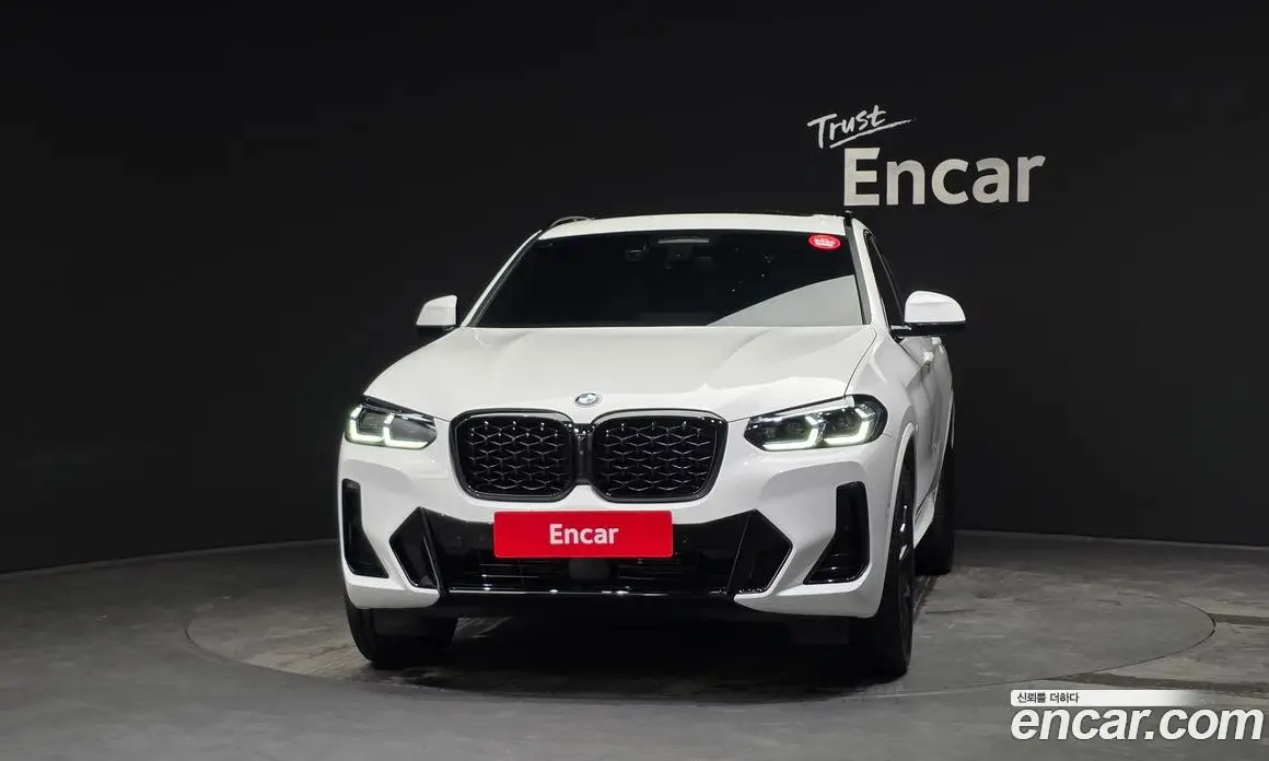 BMW X4 2025 2.0 автомат (гидро), фото 3 BMW X4 2025 2.0 автомат (гидро), фото 3