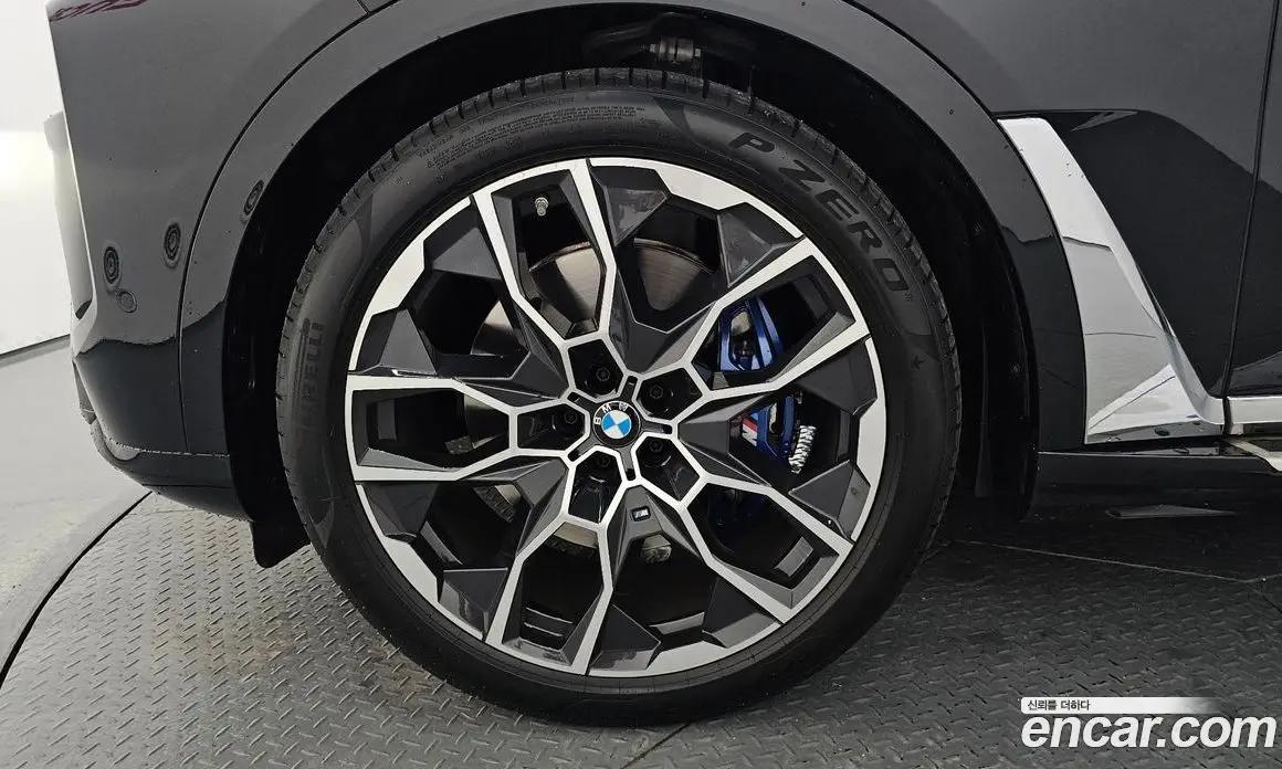 BMW X7 2025 3.0 автомат (гидро), фото 5 BMW X7 2025 3.0 автомат (гидро), фото 5