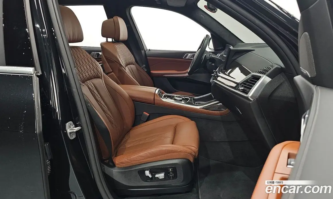 BMW X7 2025 3.0 автомат (гидро), фото 10 BMW X7 2025 3.0 автомат (гидро), фото 10