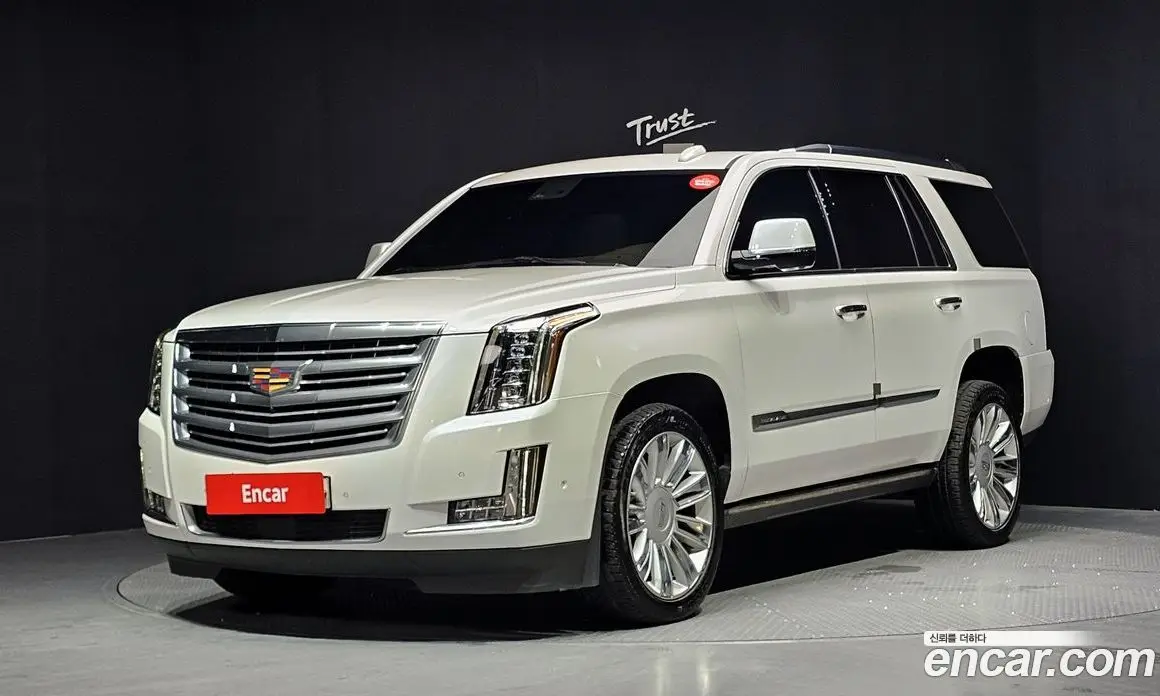 Cadillac Escalade 2019 6.2 автомат (гидро), фото 1 Cadillac Escalade 2019 6.2 автомат (гидро), фото 1