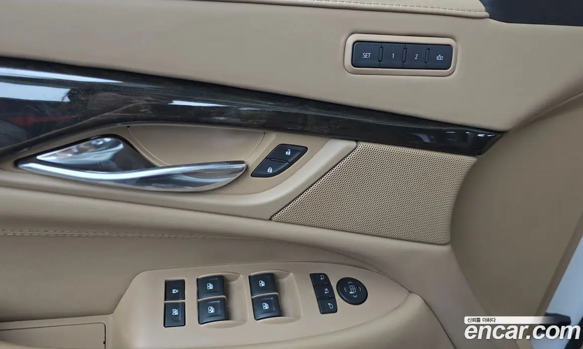 Cadillac Escalade 2019 6.2 автомат (гидро), фото 30 Cadillac Escalade 2019 6.2 автомат (гидро), фото 30