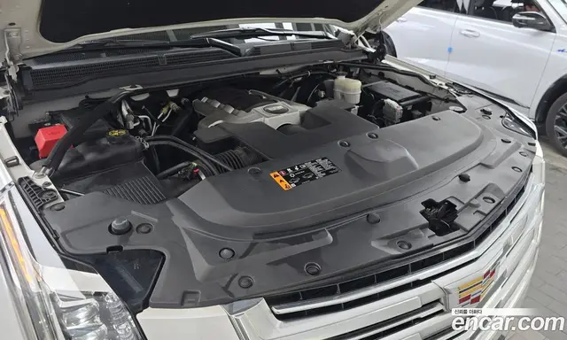 Cadillac Escalade 2019 6.2 автомат (гидро), миниатюра 6 Cadillac Escalade 2019 6.2 автомат (гидро), миниатюра 6