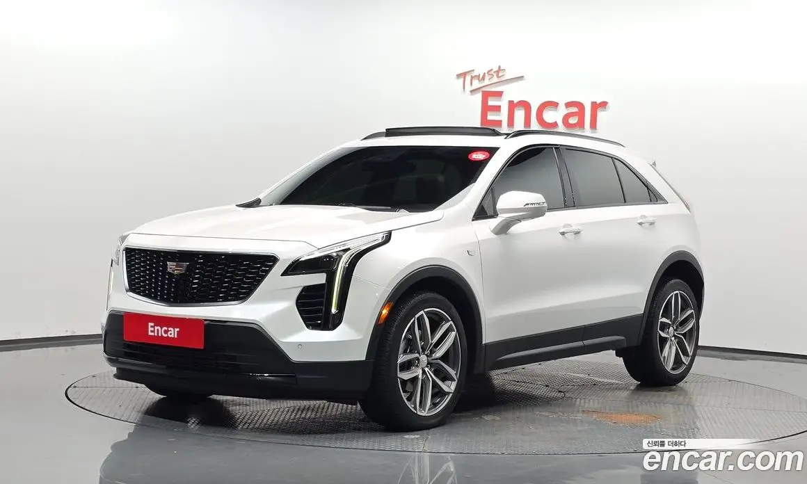 Cadillac XT4 2023 2.0 автомат (гидро), фото 1 Cadillac XT4 2023 2.0 автомат (гидро), фото 1