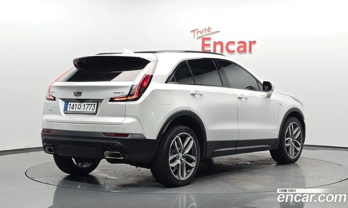 Cadillac XT4 2023 2.0 автомат (гидро), фото 2 Cadillac XT4 2023 2.0 автомат (гидро), фото 2