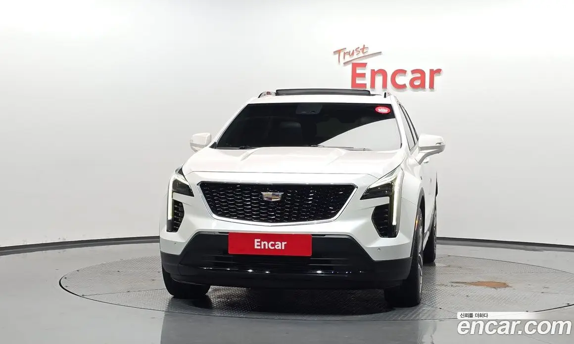 Cadillac XT4 2023 2.0 автомат (гидро), фото 3 Cadillac XT4 2023 2.0 автомат (гидро), фото 3