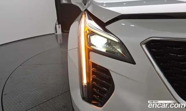 Cadillac XT4 2023 2.0 автомат (гидро), миниатюра 8 Cadillac XT4 2023 2.0 автомат (гидро), миниатюра 8