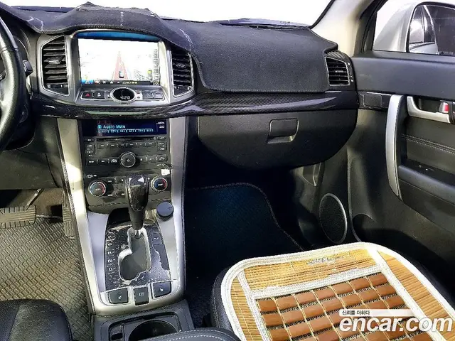 Chevrolet Captiva 2015 2.2 автомат (гидро), миниатюра 10 Chevrolet Captiva 2015 2.2 автомат (гидро), миниатюра 10